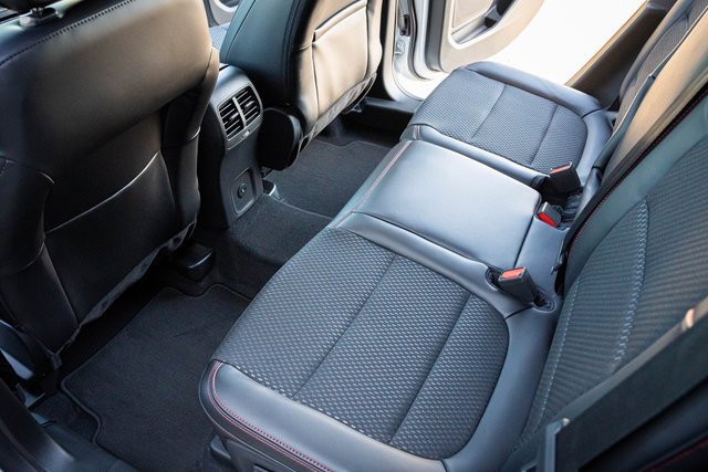 New 2025 Ford Escape ST-Line image 28