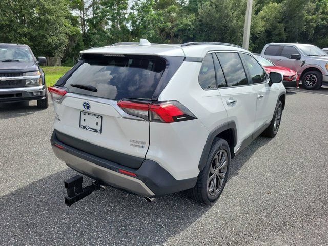 Used 2024 Toyota RAV4 Limited w/ Advanced Technology Package AWD/4WD image 10