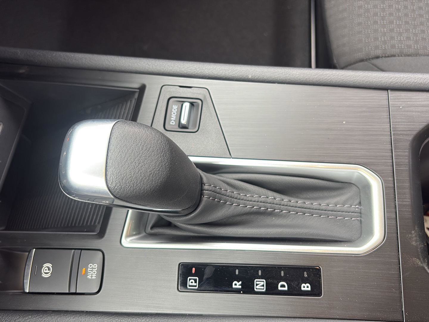 New 2026 Nissan Kicks S image 29