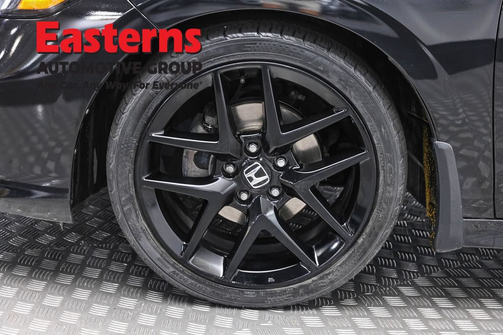 Used 2025 Honda Civic Sport image 32