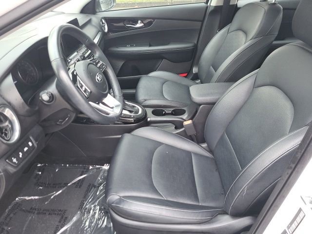 Used 2021 Kia Forte EX image 11