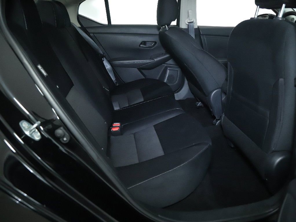Used 2024 Nissan Sentra SV FWD image 32