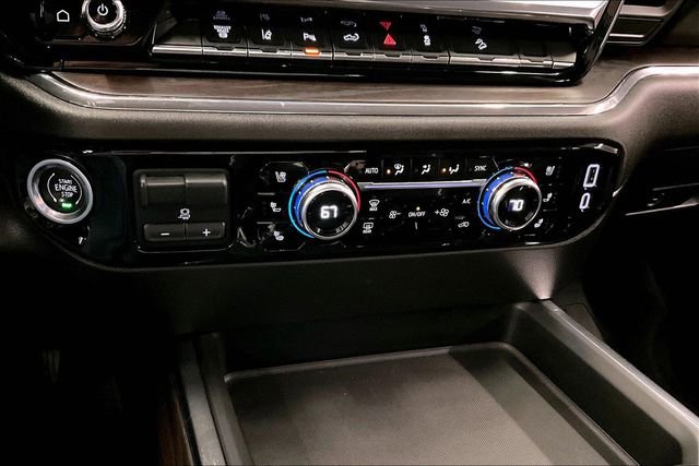 Used 2024 GMC Sierra 2500 SLT w/ SLT Premium Package image 30