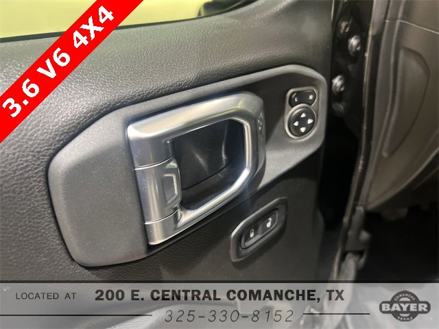 Used 2024 Jeep Wrangler Sport S image 21