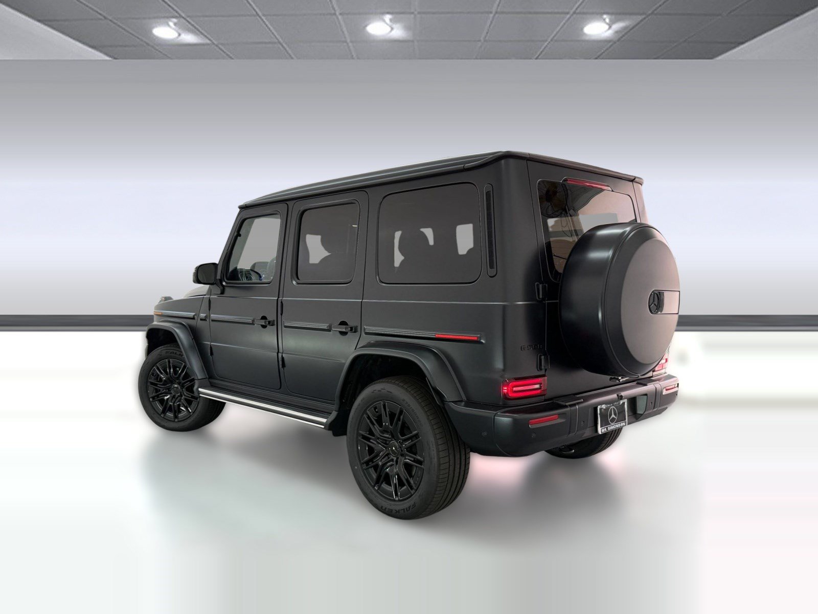 New 2027 Mercedes-Benz G 580 e image 3