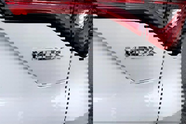 Used 2023 Acura MDX SH-AWD image 7