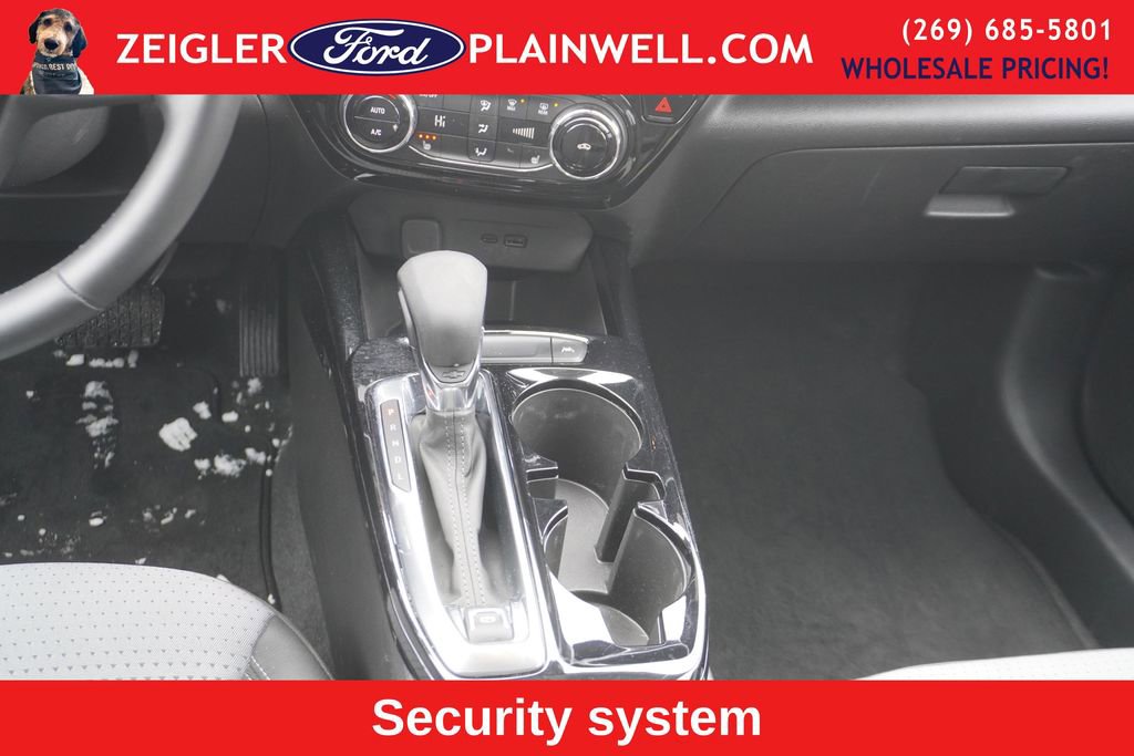 Used 2025 Chevrolet Trax LT w/ LT Convenience Package image 15