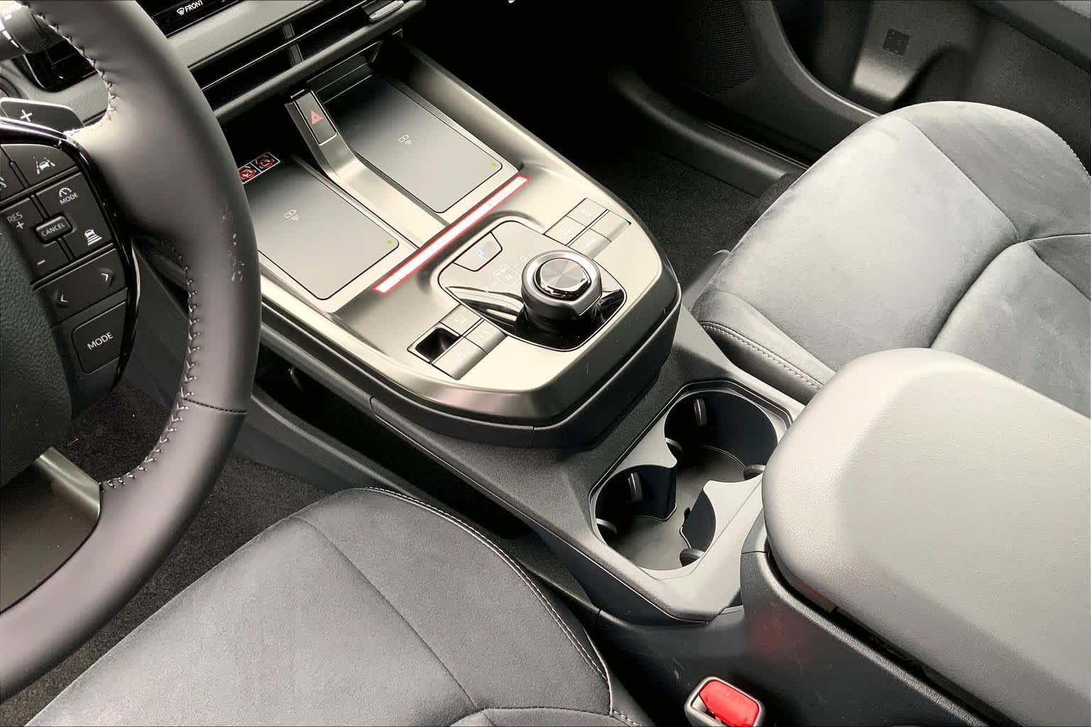 New 2026 Toyota C-HR AWD/4WD image 7
