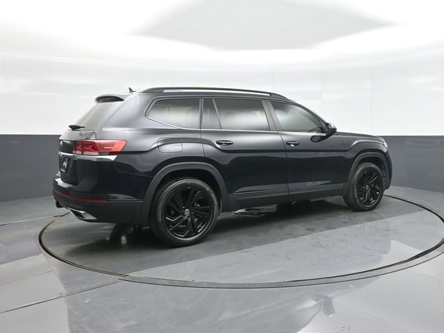 Used 2022 Volkswagen Atlas SE w/ Panoramic Sunroof Package image 7