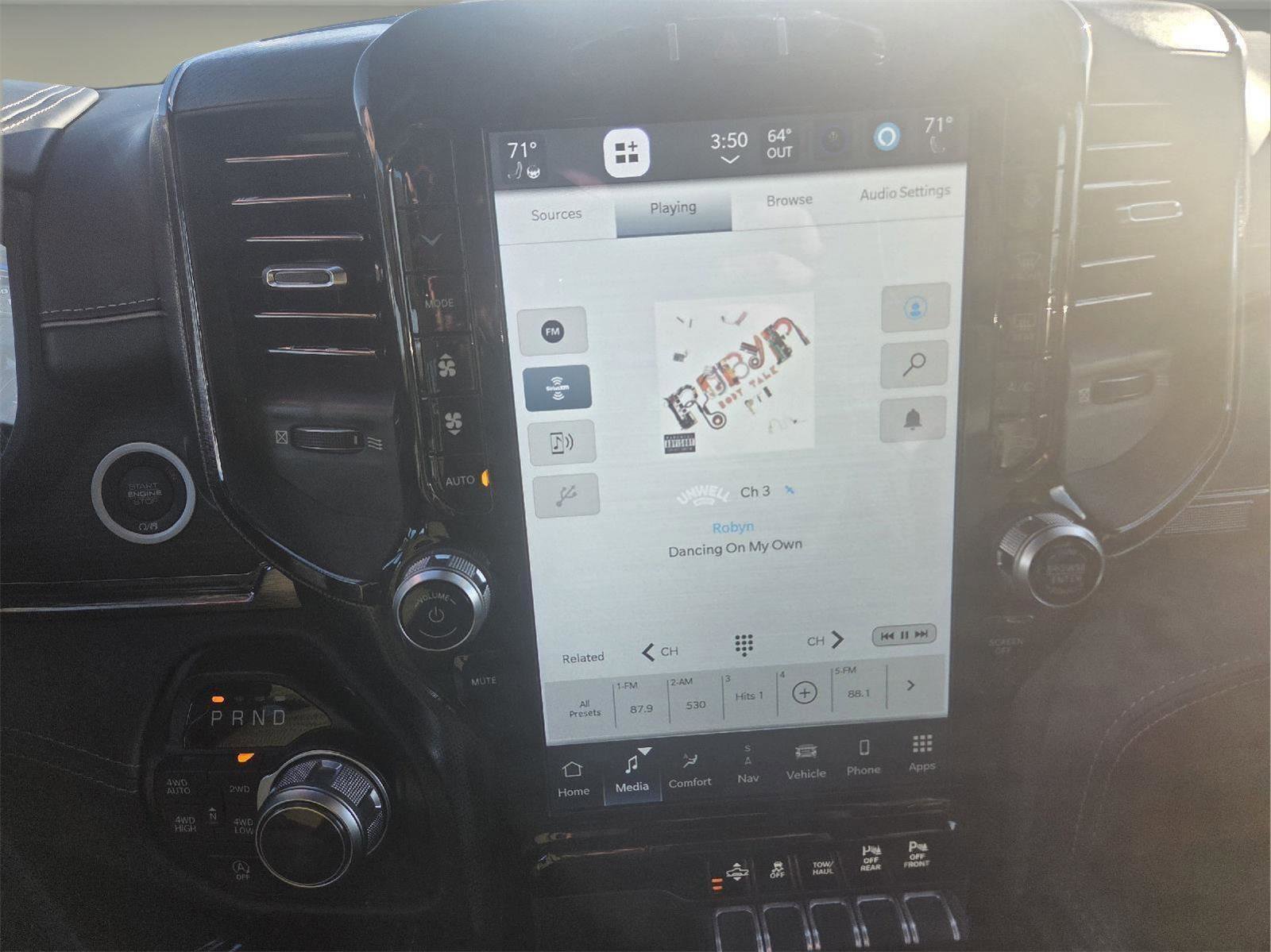 Used 2022 RAM 1500 Limited w/ Night Edition image 16