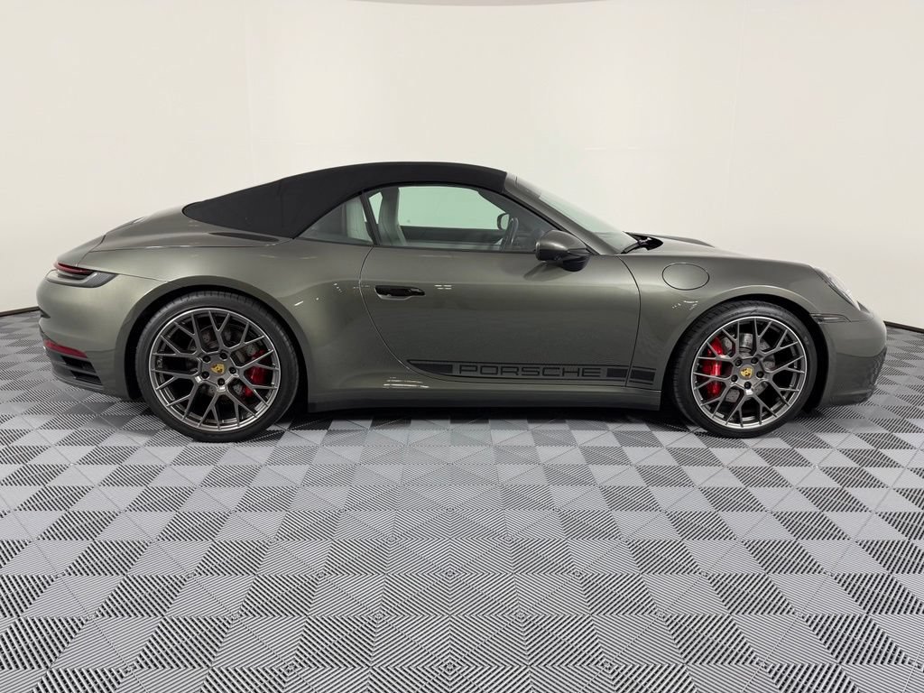 Used 2020 Porsche 911 Carrera 4S AWD/4WD image 11