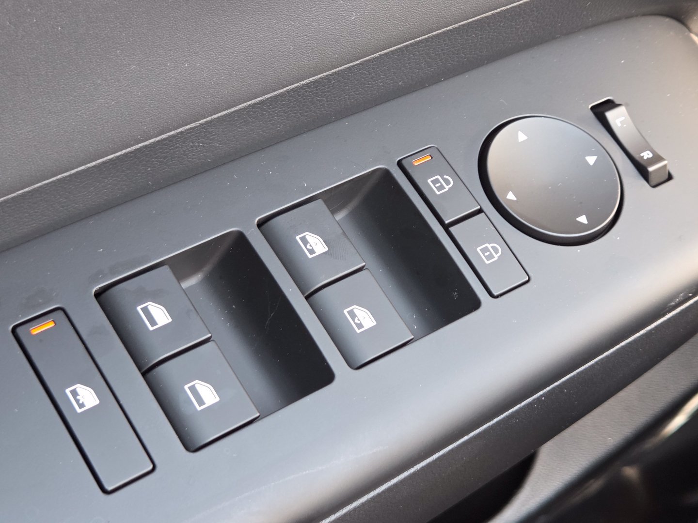 New 2026 Hyundai Kona Limited AWD/4WD image 37