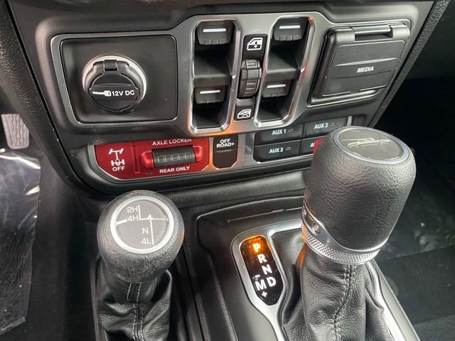 New 2026 Jeep Gladiator Mojave w/ Safety Group AWD/4WD image 21