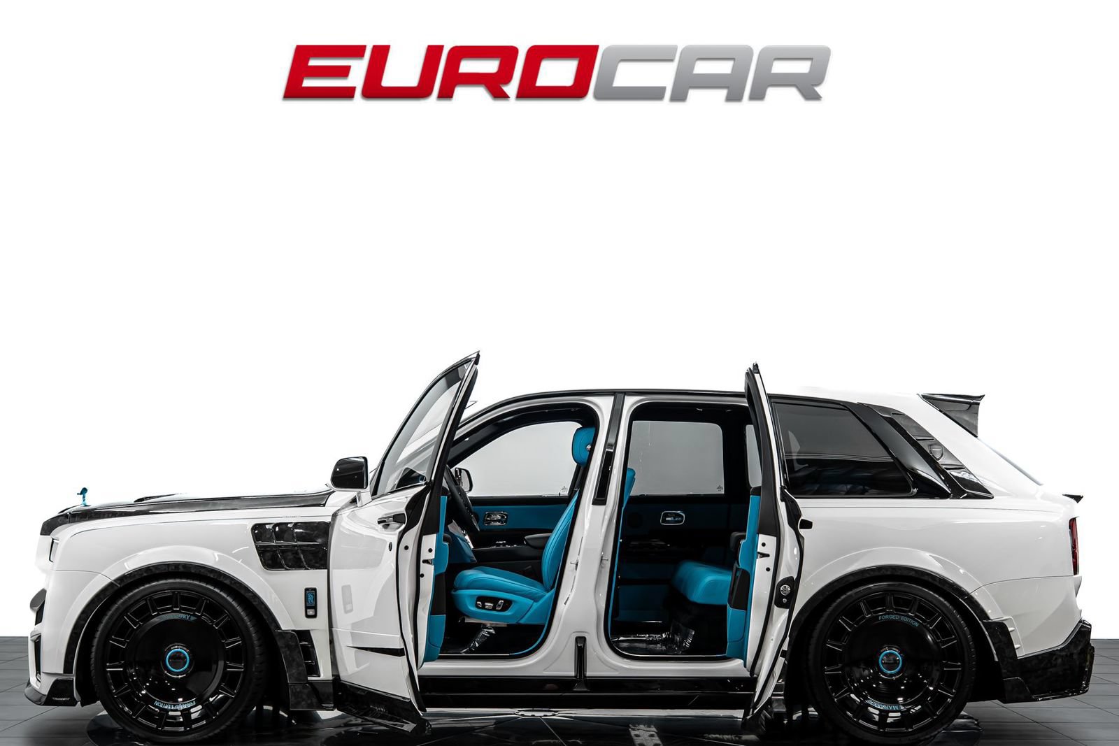 Used 2026 Rolls-Royce Cullinan AWD/4WD image 3