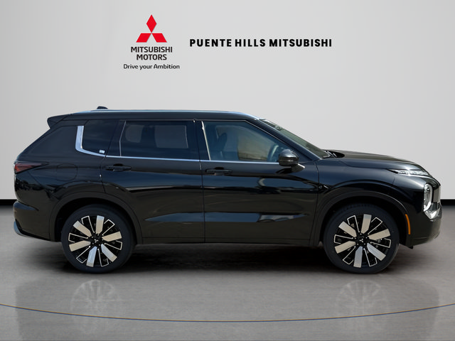 New 2026 Mitsubishi Outlander SEL FWD image 4
