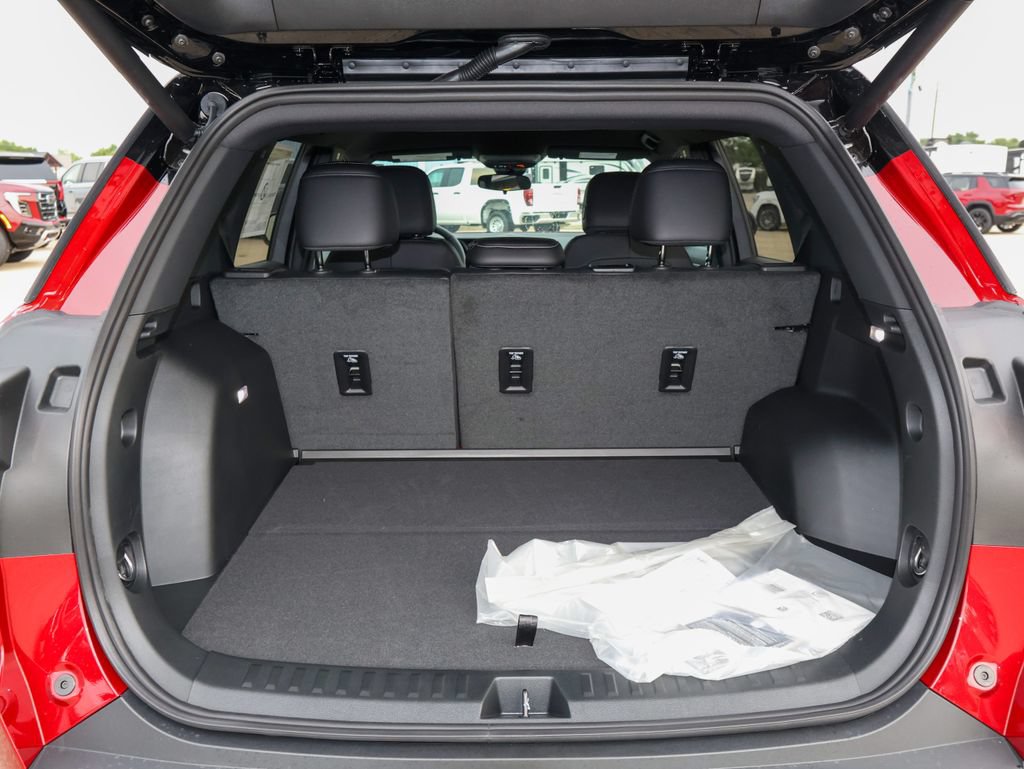 New 2027 GMC Terrain Elevation w/ Elevation Premium Package AWD/4WD image 5