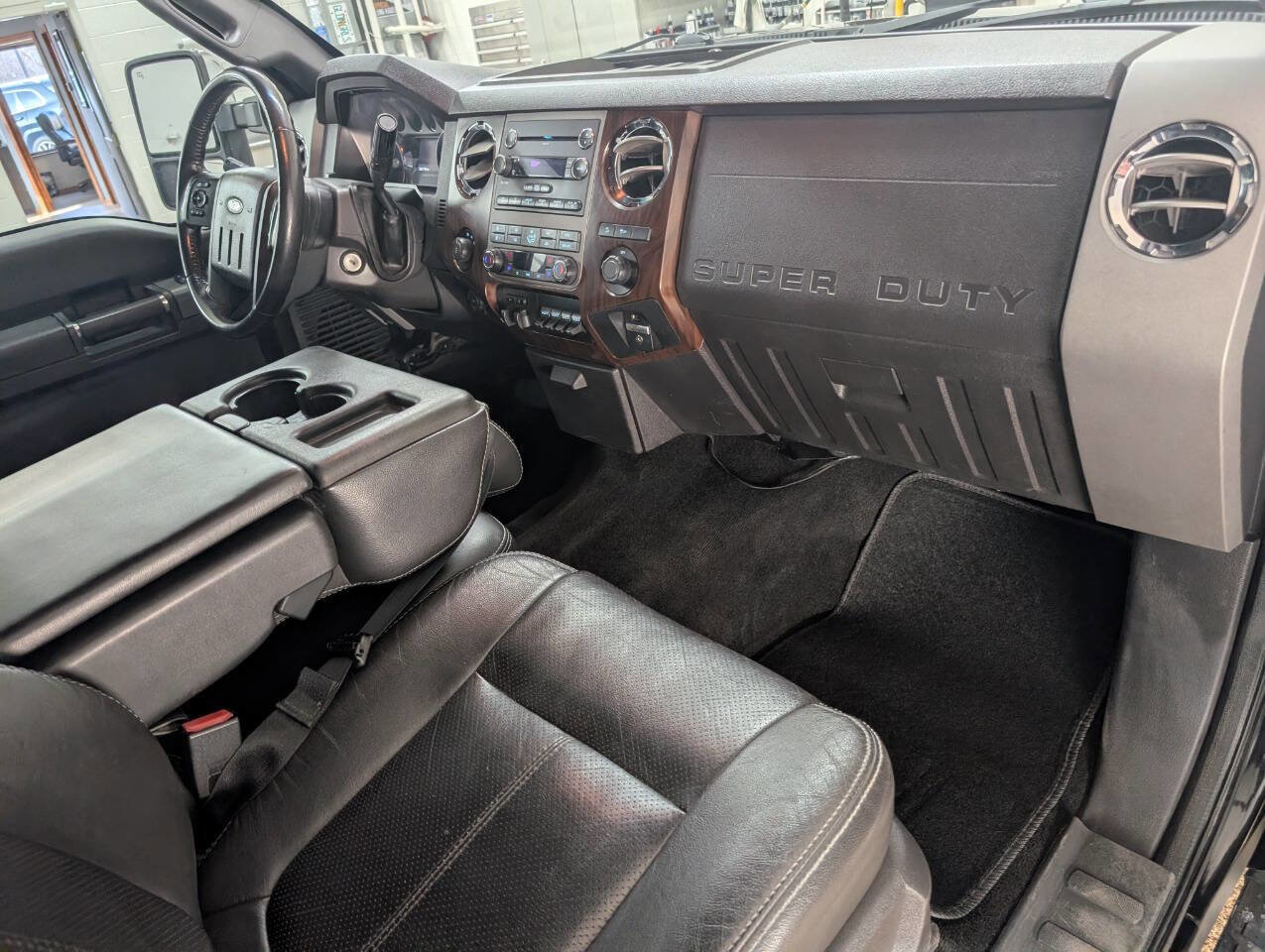 Used 2012 Ford F350 Lariat w/ Chrome Pkg AWD/4WD image 19
