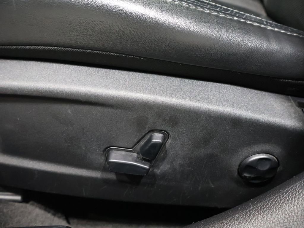 Used 2018 Dodge Charger GT image 13