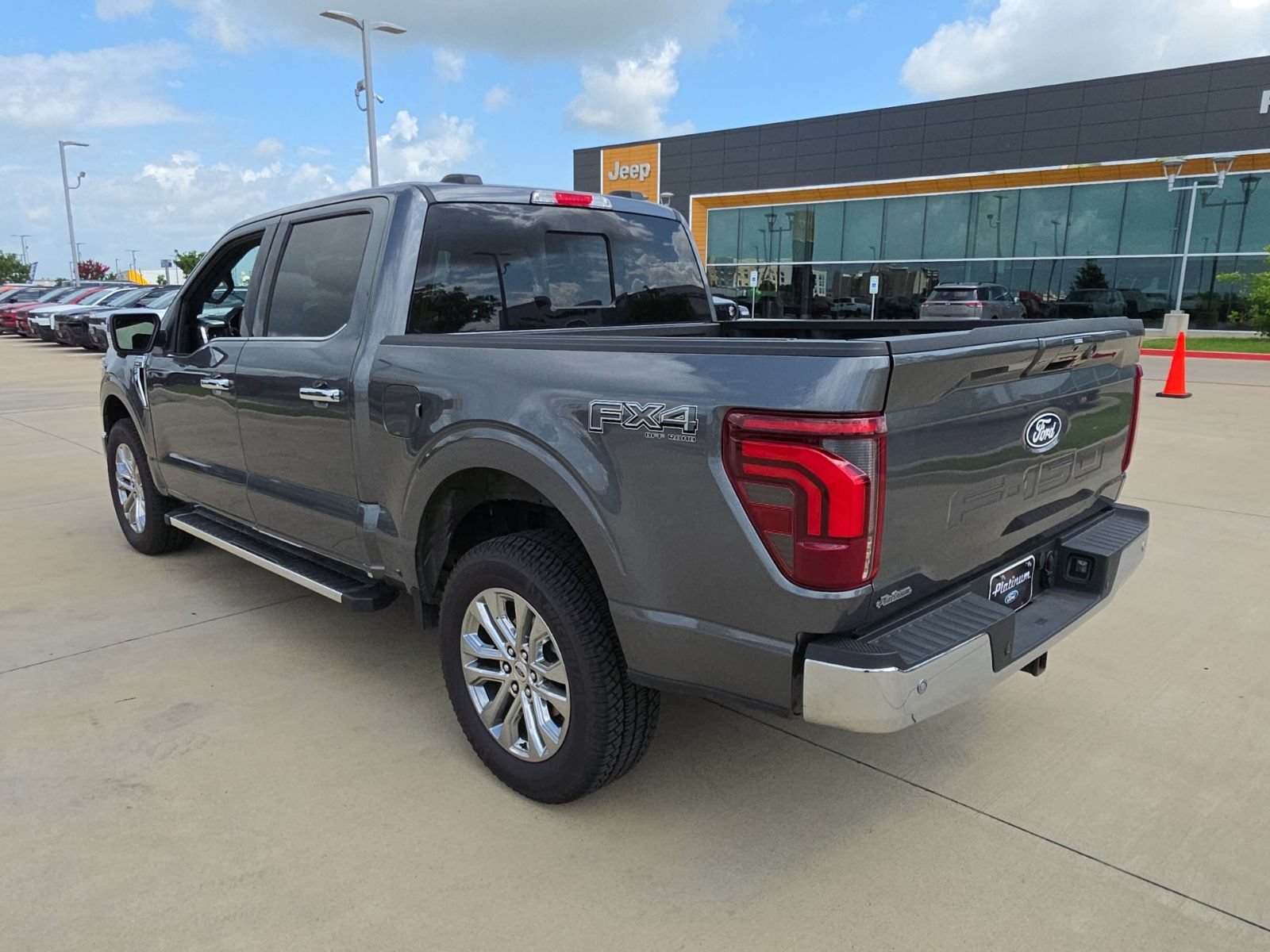 Used 2025 Ford F150 Lariat w/ Equipment Group 501A Mid AWD/4WD image 3