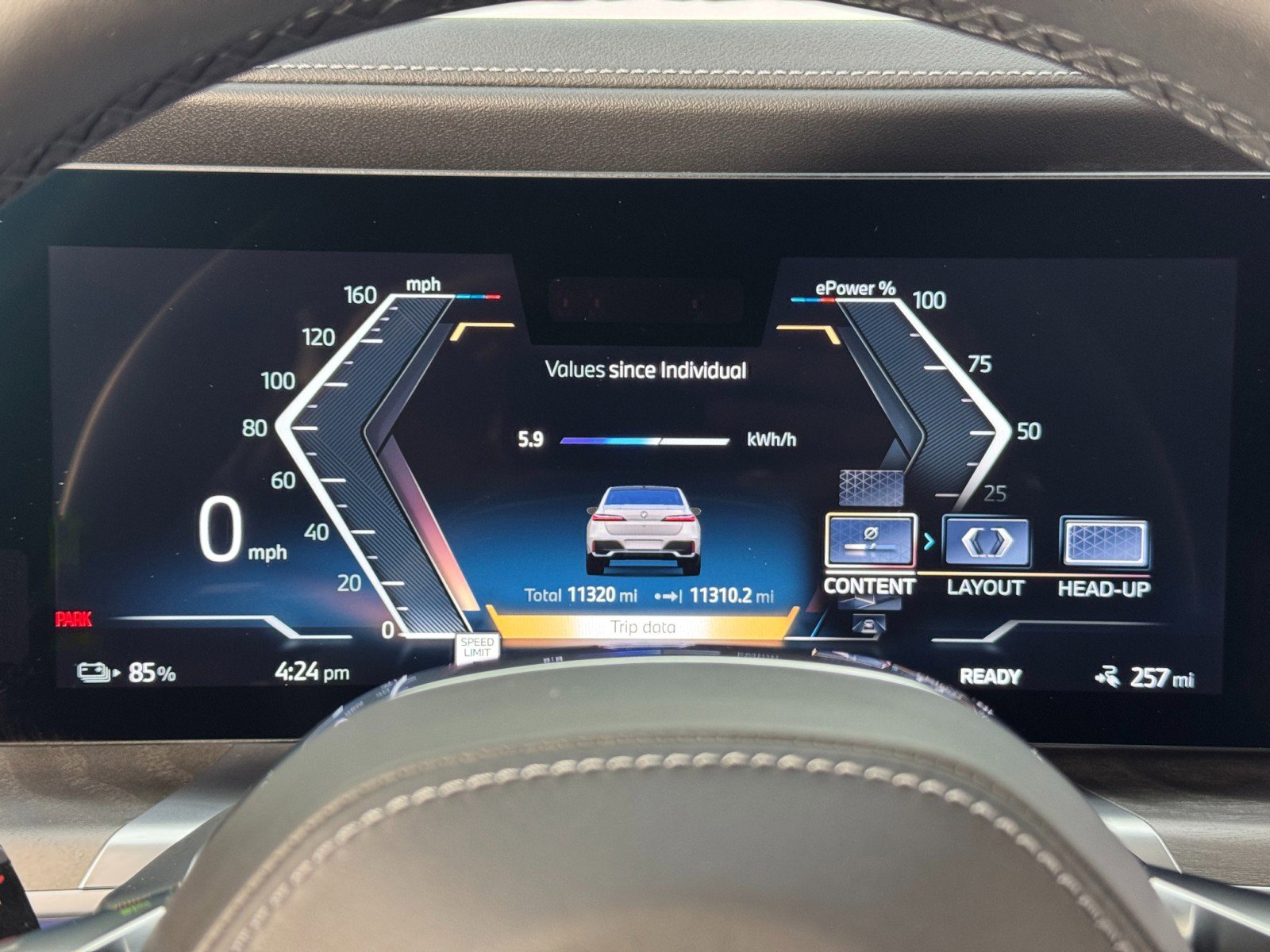 Used 2023 BMW i7 xDrive60 w/ Executive Package 2 image 21