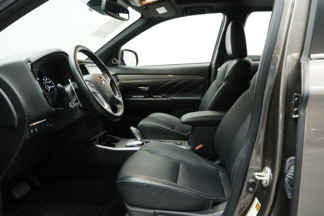 Used 2020 Mitsubishi Outlander SEL AWD/4WD image 7