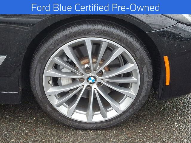 Used 2021 BMW 530i xDrive w/ Convenience Package image 10