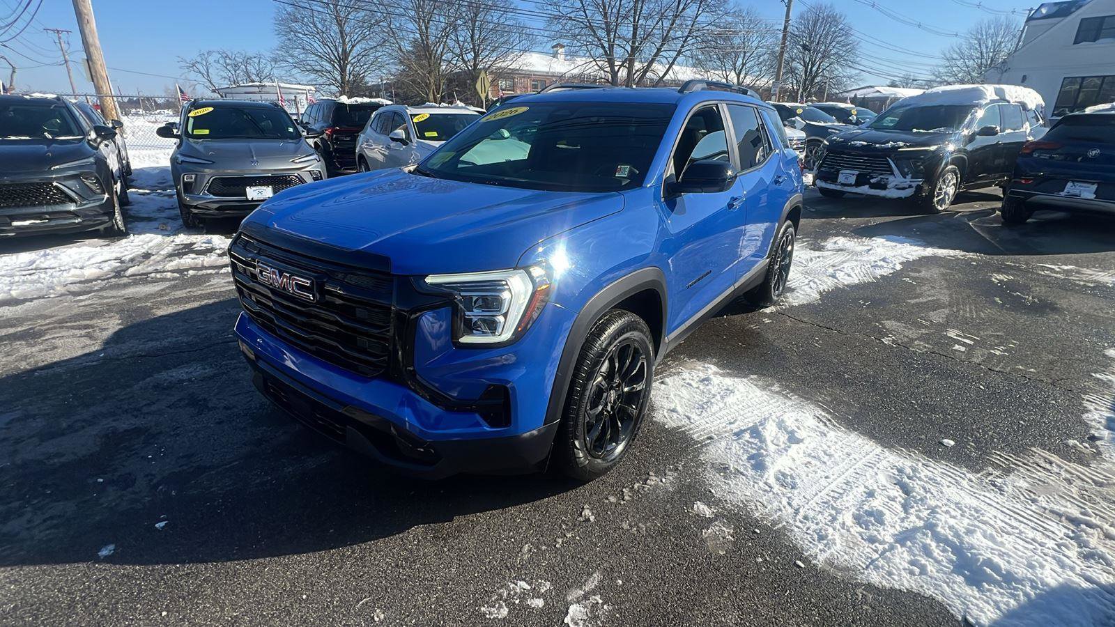 Certified 2026 GMC Terrain Elevation w/ Elevation Premium Package image 3