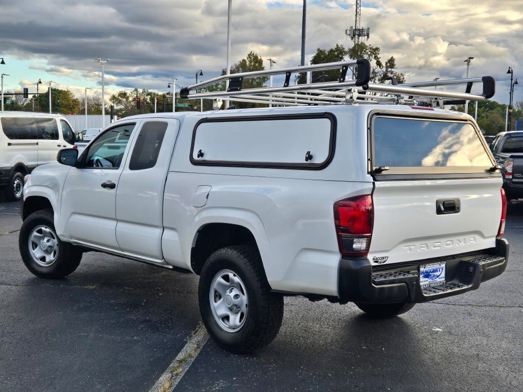 Used 2022 Toyota Tacoma SR RWD image 17
