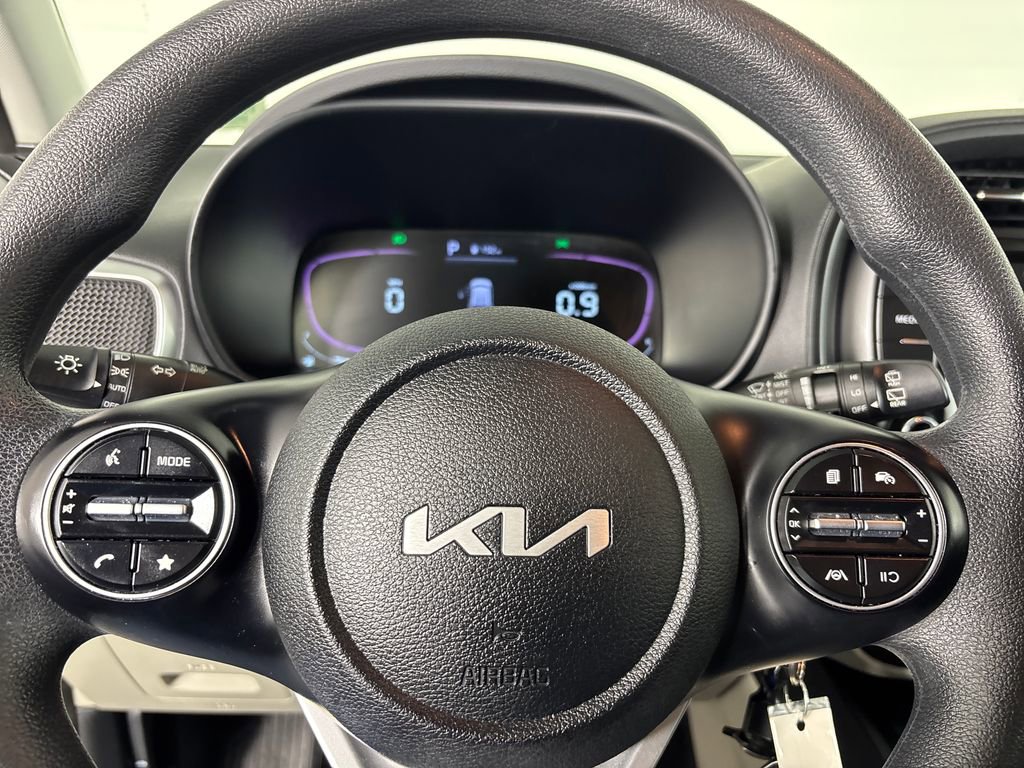 Used 2023 Kia Soul LX w/ Option Group 015 image 12