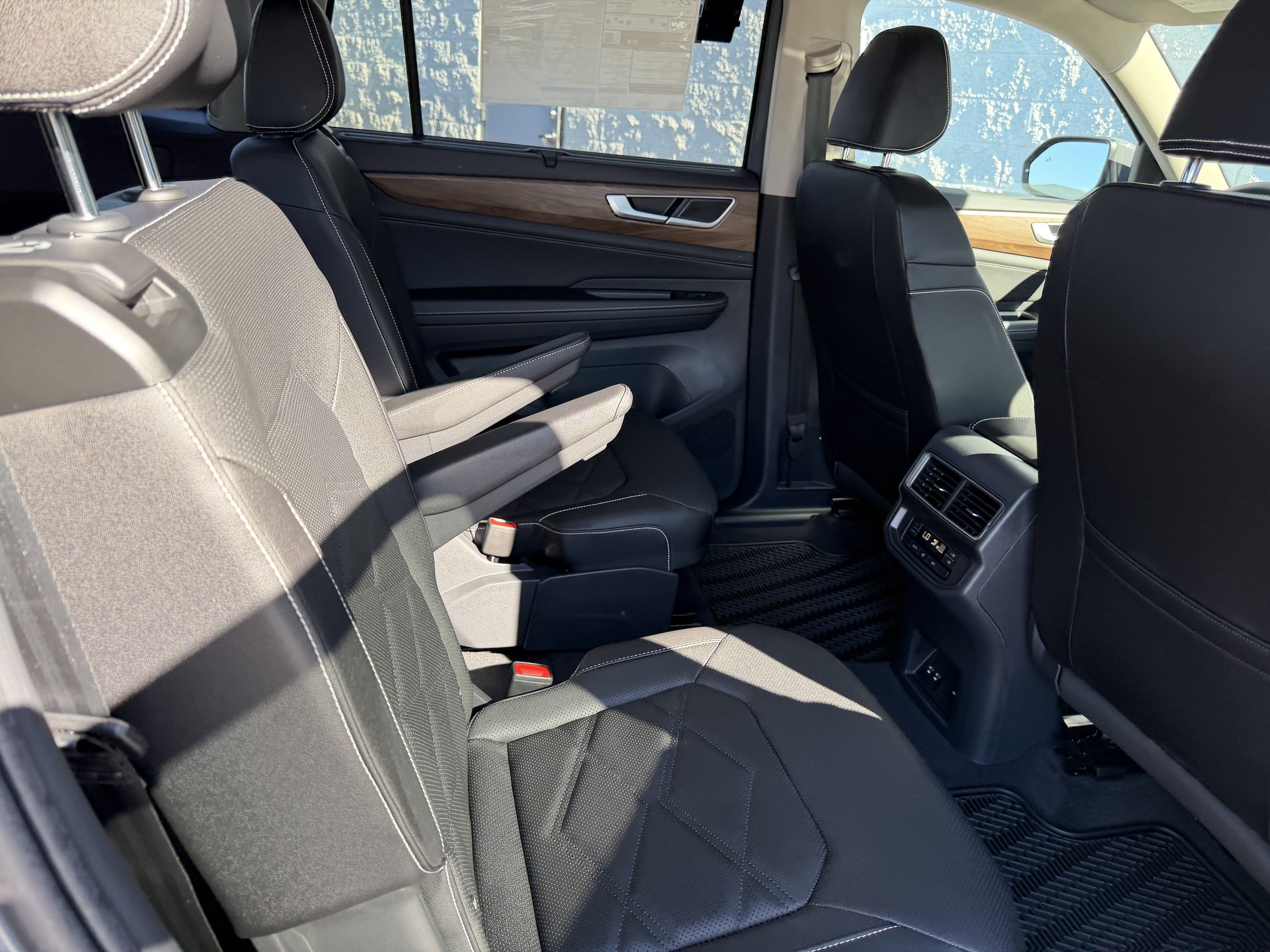 New 2026 Volkswagen Atlas SE AWD/4WD image 33