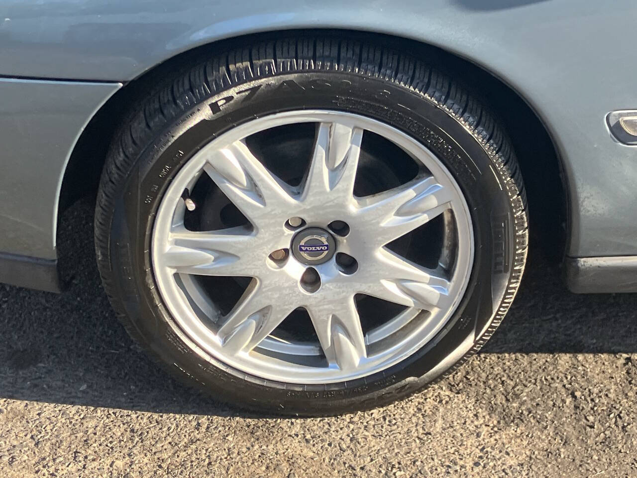 Used 2002 Volvo S60 2.4T AWD/4WD image 16