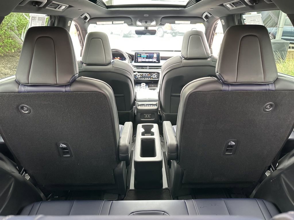 Certified 2026 INFINITI QX60 Sport w/ Dark Cargo Package AWD/4WD image 39