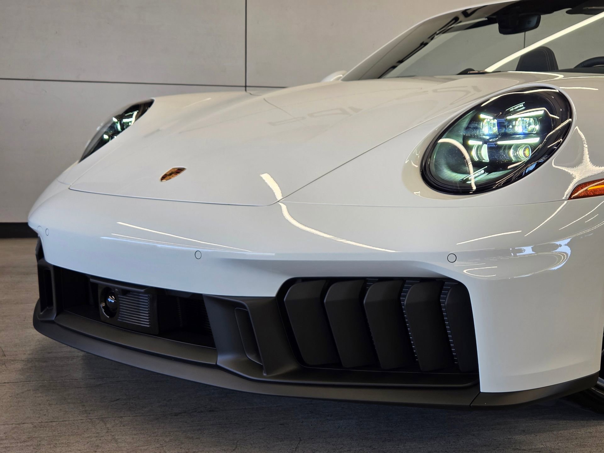 Certified 2026 Porsche 911 Carrera 4 GTS AWD/4WD image 27