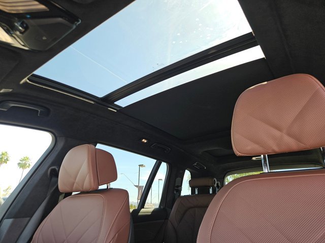 Certified 2025 BMW X7 xDrive40i AWD/4WD image 22