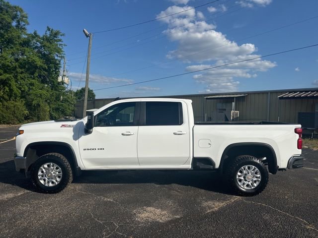 Used 2023 Chevrolet Silverado 2500 LT w/ Convenience Package image 7