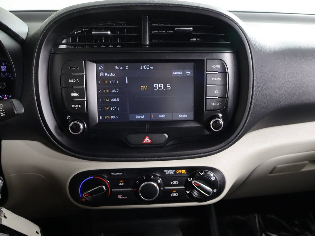 Used 2021 Kia Soul LX FWD image 39