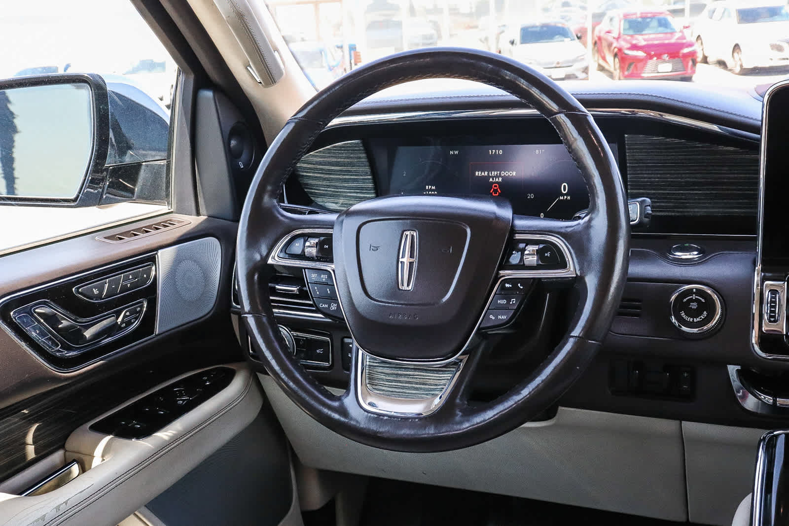 Used 2021 Lincoln Navigator L Black Label w/ Cargo Convenience Package AWD/4WD image 23