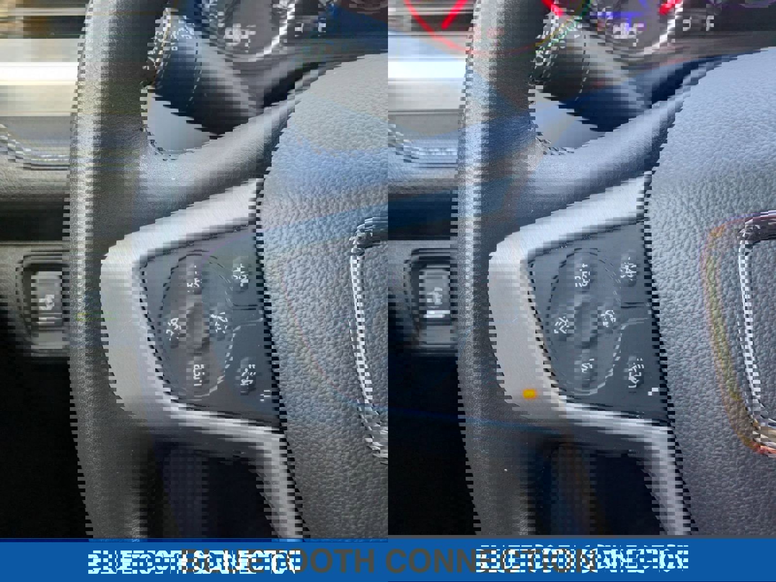 Used 2022 GMC Acadia SLT w/ Technology Package image 11