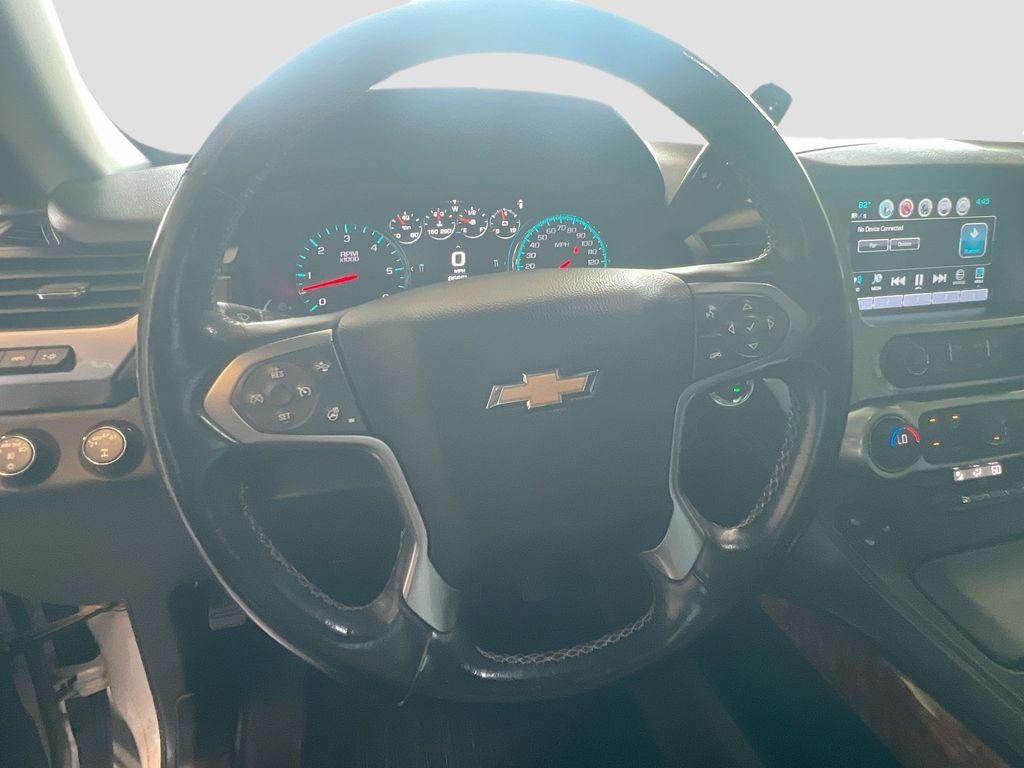Used 2019 Chevrolet Suburban Premier AWD/4WD image 11