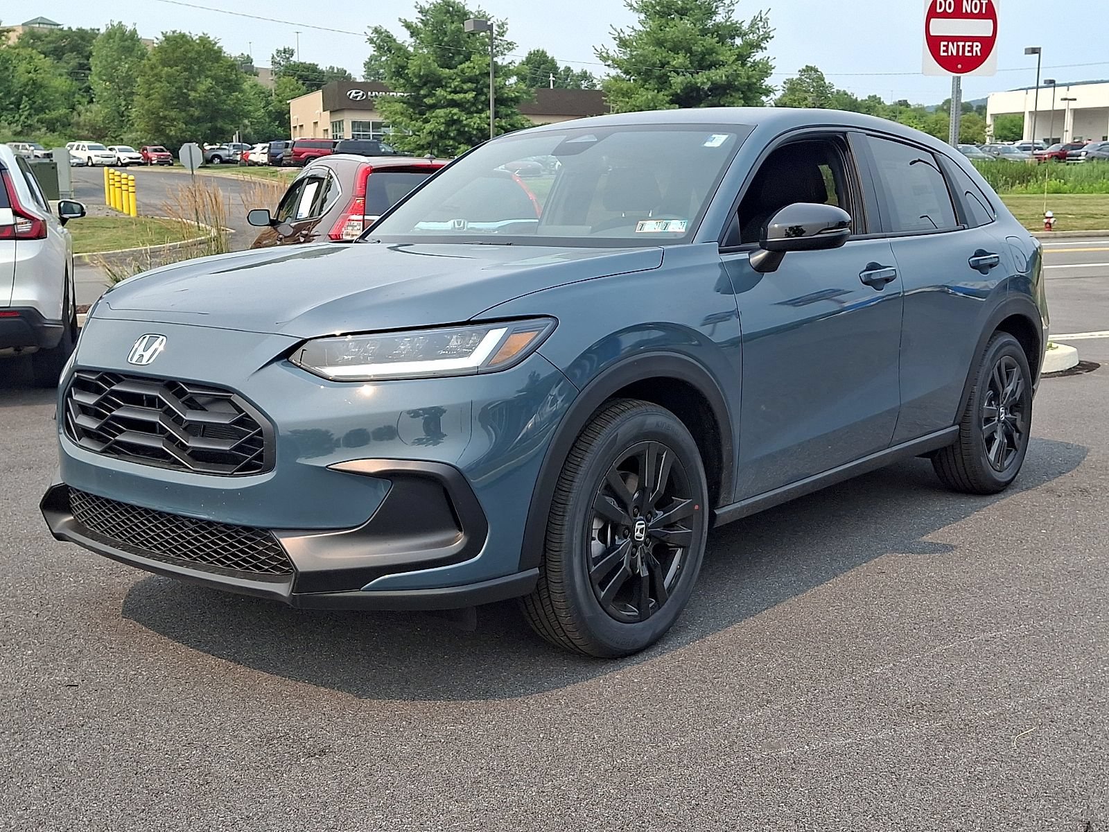 New 2027 Honda HR-V Sport image 2