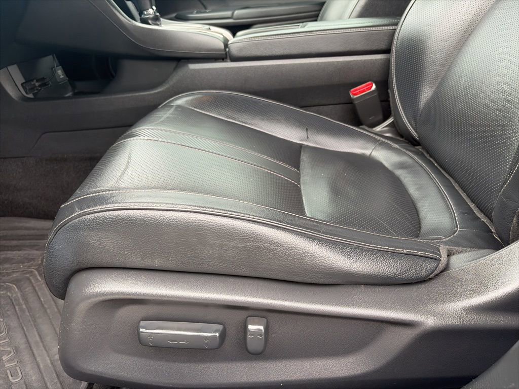 Used 2019 Honda Civic Sport Touring image 16