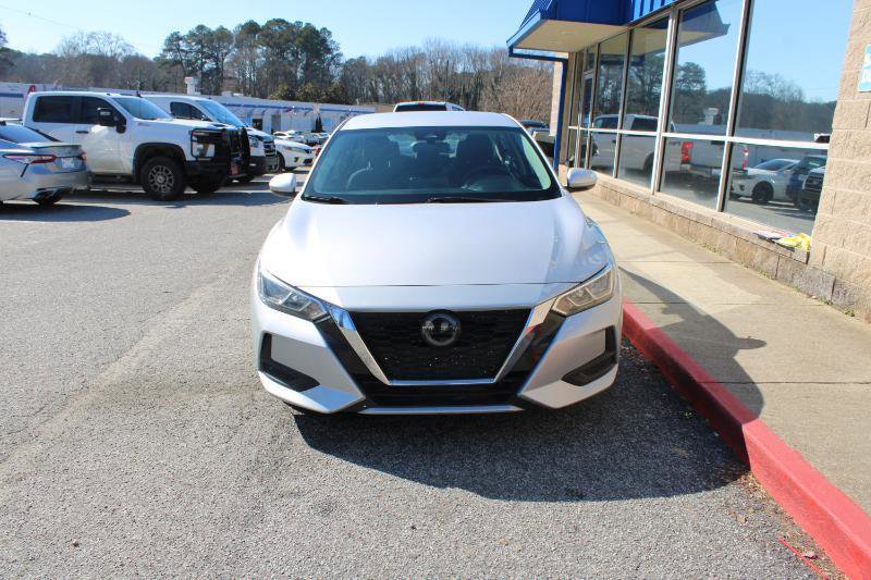 Used 2021 Nissan Sentra SV image 2