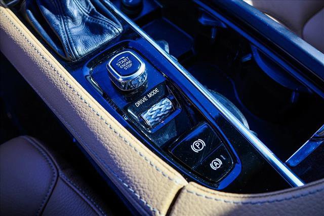 Used 2018 Volvo XC90 T6 Momentum w/ Convenience Package AWD/4WD image 22