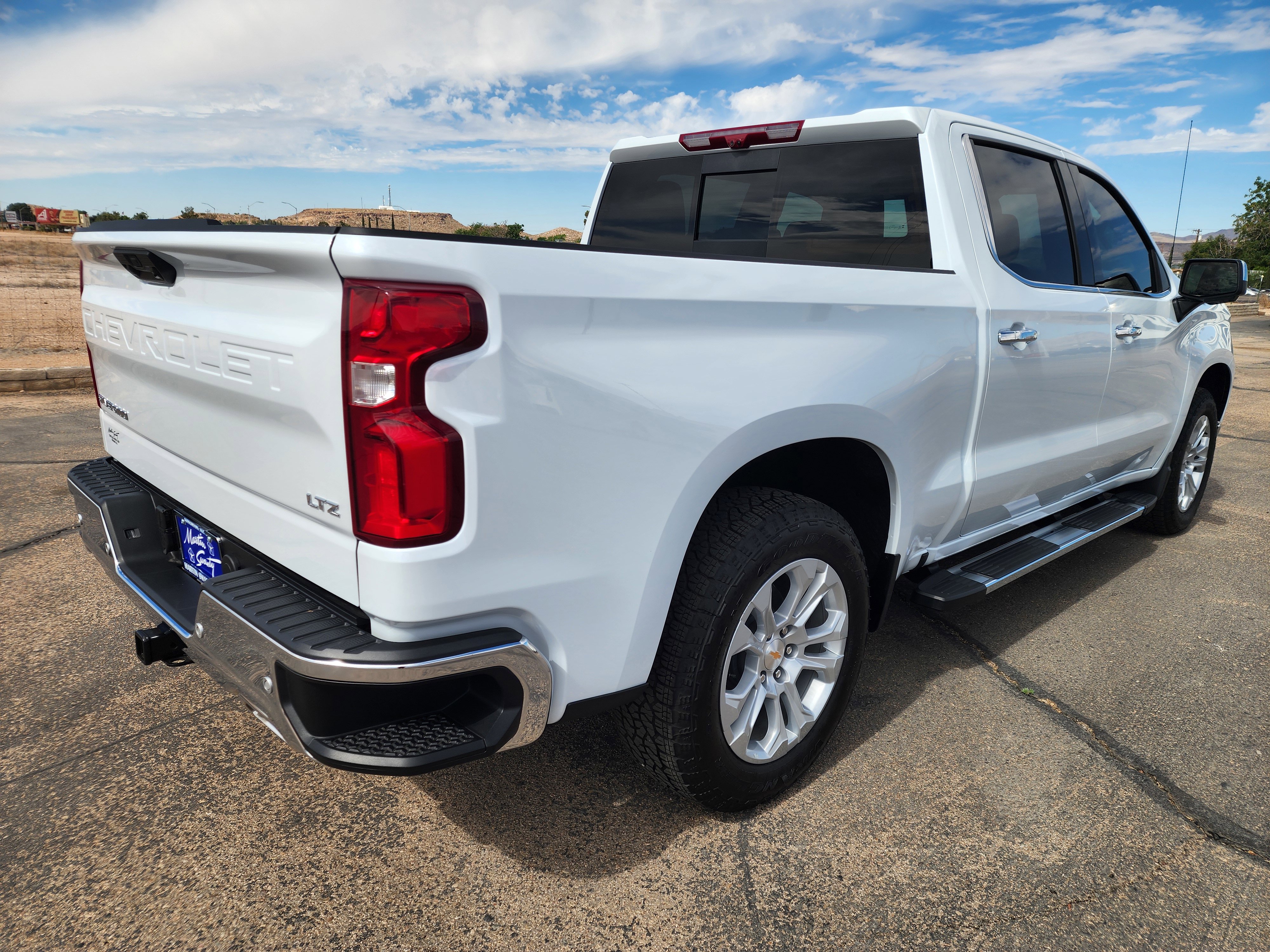 Used 2026 Chevrolet Silverado 1500 LTZ w/ LTZ Premium Package image 5