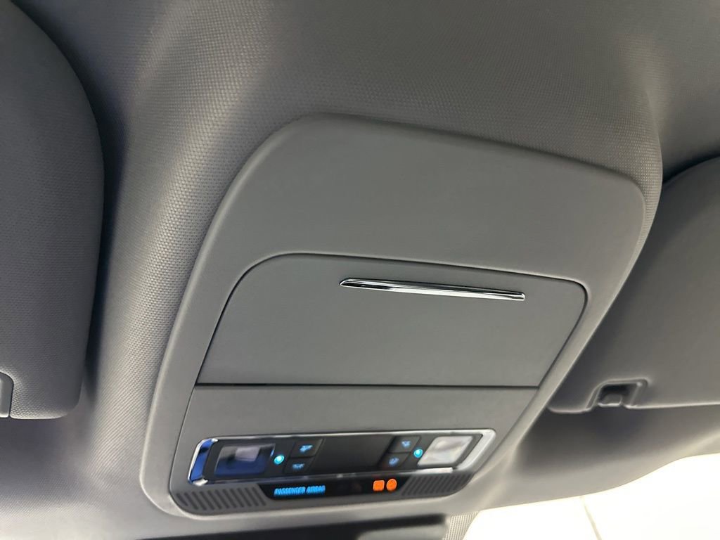 New 2026 Ford F350 Lariat image 43