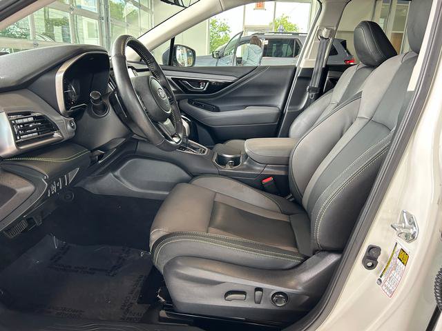 Used 2025 Subaru Outback Onyx Edition AWD/4WD image 15