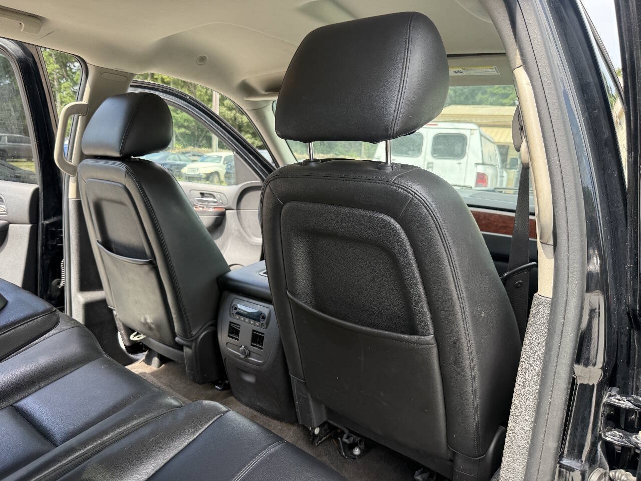 Used 2012 Chevrolet Avalanche LT w/ All-Star Edition RWD image 27