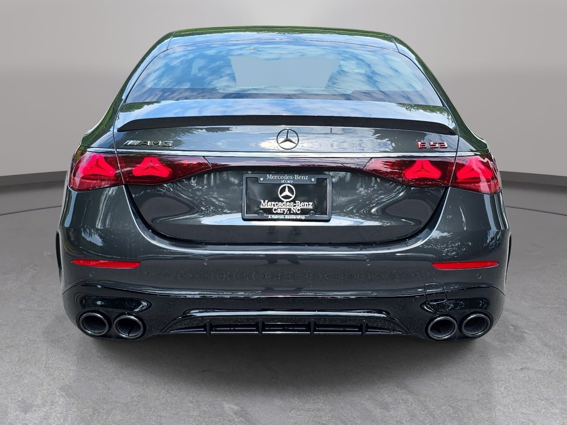 New 2026 Mercedes-Benz E 53 AMG e 4MATIC Sedan image 6
