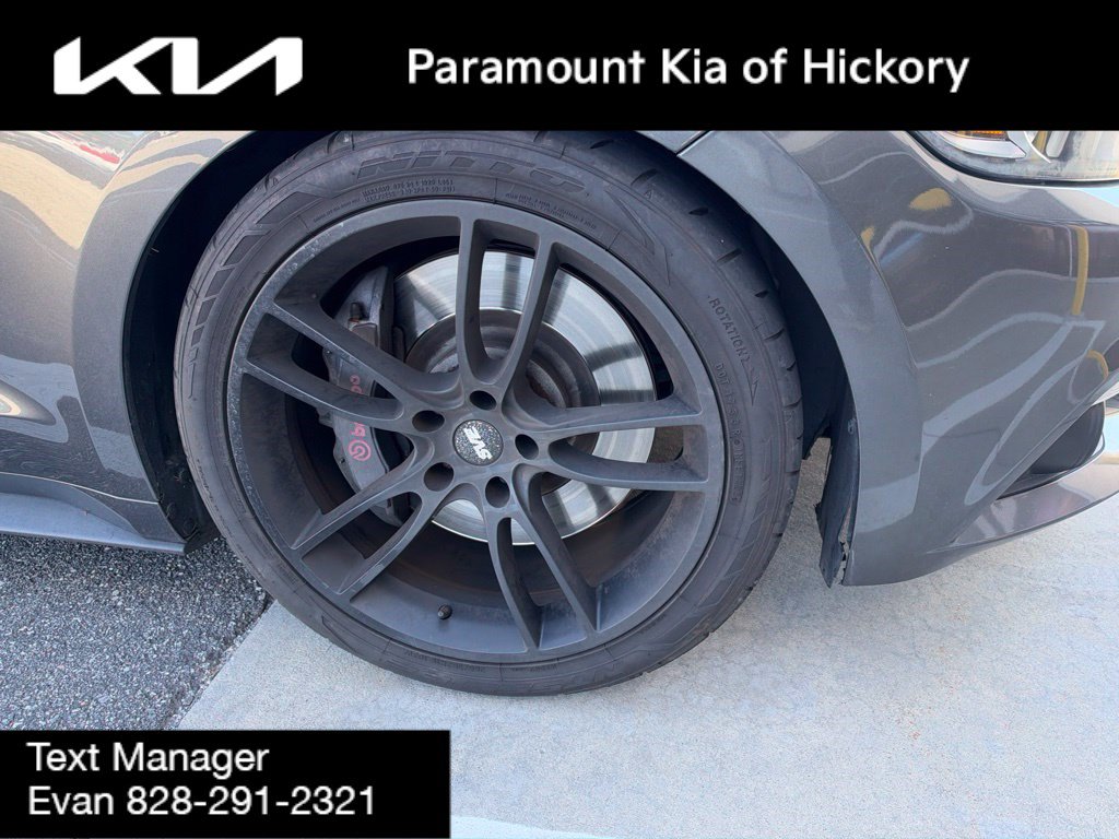 Used 2015 Ford Mustang GT Premium w/ GT Performance Package RWD image 9