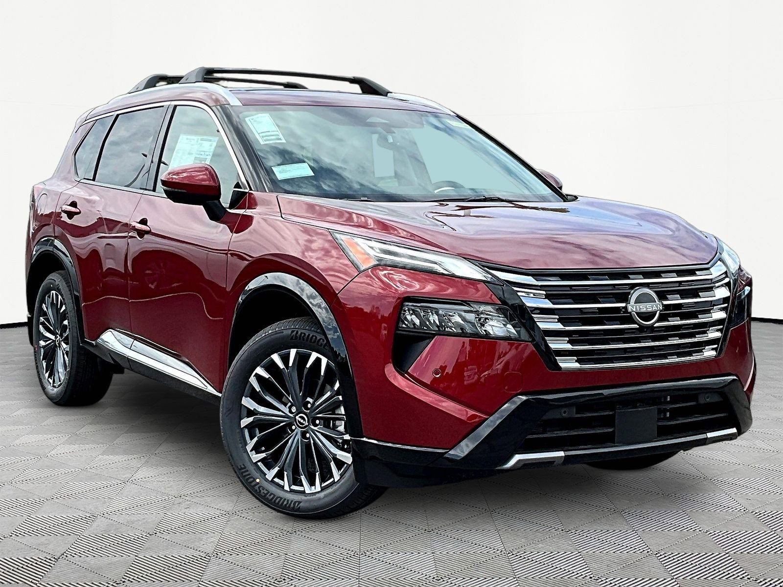 New 2026 Nissan Rogue Platinum AWD/4WD image 3